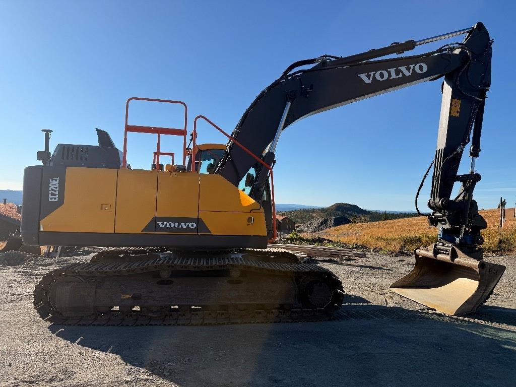 Volvo EC220EL - Bager guseničar: slika 1 Volvo EC220EL - Bager guseničar: slika 1