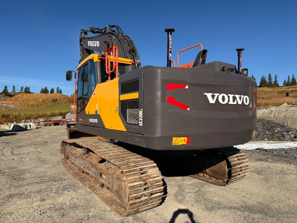 Volvo EC220EL - Bager guseničar: slika 2 Volvo EC220EL - Bager guseničar: slika 2