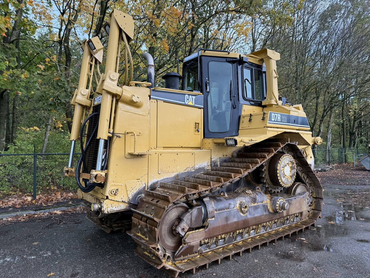 Caterpillar D7R XR CE / LOW HOURS / TOP CONDITION - Buldožer: slika 1 Caterpillar D7R XR CE / LOW HOURS / TOP CONDITION - Buldožer: slika 1