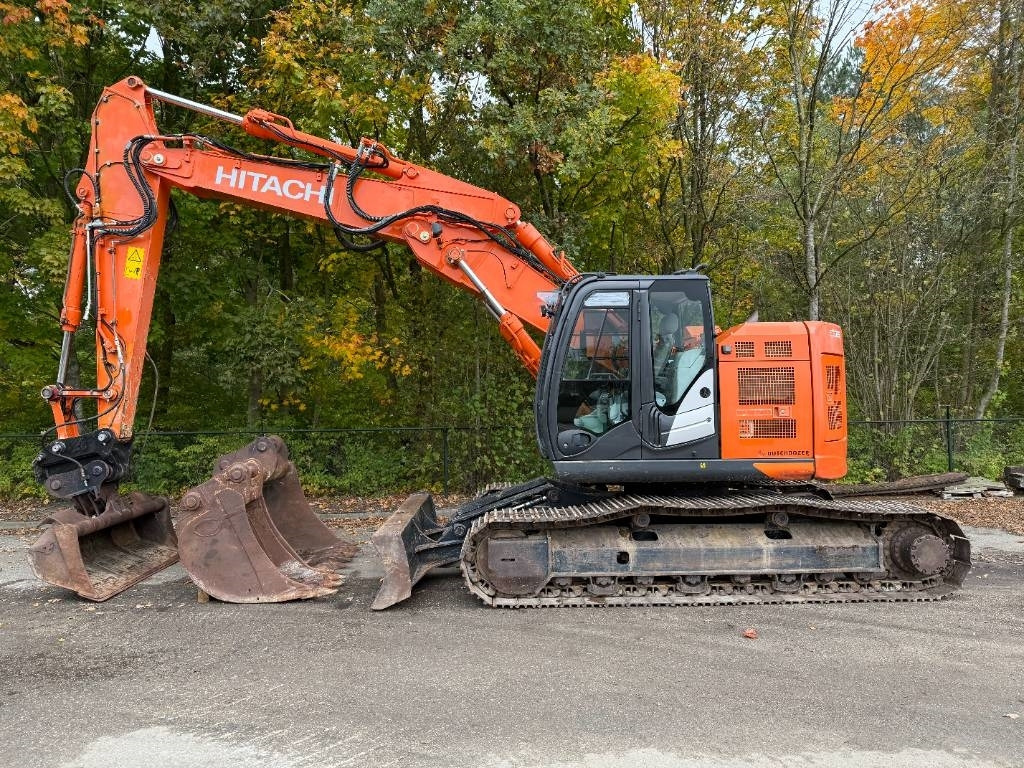 Hitachi ZX 225 US LC-6  - Bager guseničar: slika 2 Hitachi ZX 225 US LC-6  - Bager guseničar: slika 2