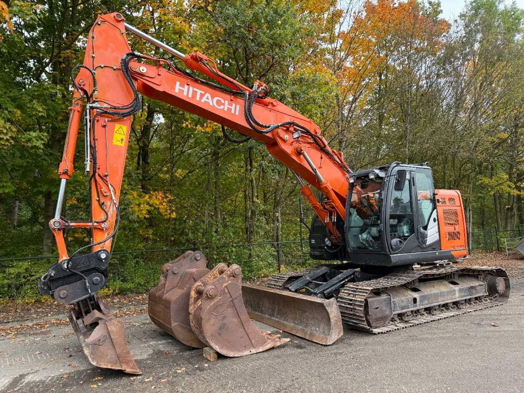 Hitachi ZX 225 US LC-6  - Bager guseničar: slika 1 Hitachi ZX 225 US LC-6  - Bager guseničar: slika 1