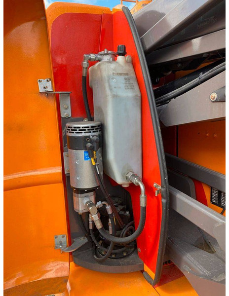 Zglobna platforma Manitou 120 AET JC: slika 11