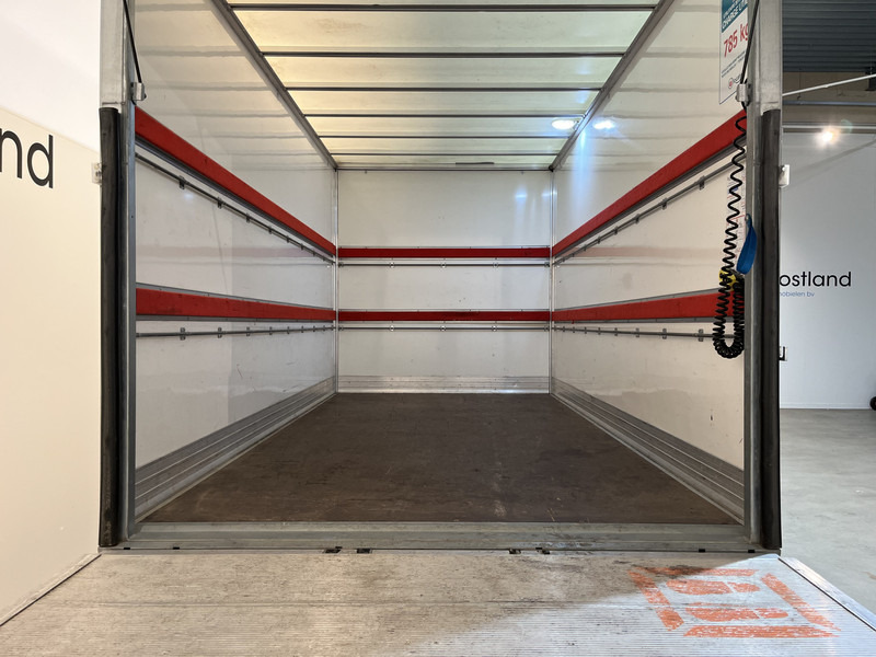 Ford Transit 2.0 TDCI L4 Trend RWD 130 PK Bakwagen / Sörensen Laadklep / Meubelbak / Euro 6 / Airco / Cruise Control / 3-Zits / 41.500 KM !! / BPM VRIJ !! - Dostavno vozilo sa zatvorenim sandukom: slika 5 Ford Transit 2.0 TDCI L4 Trend RWD 130 PK Bakwagen / Sörensen Laadklep / Meubelbak / Euro 6 / Airco / Cruise Control / 3-Zits / 41.500 KM !! / BPM VRIJ !! - Dostavno vozilo sa zatvorenim sandukom: slika 5