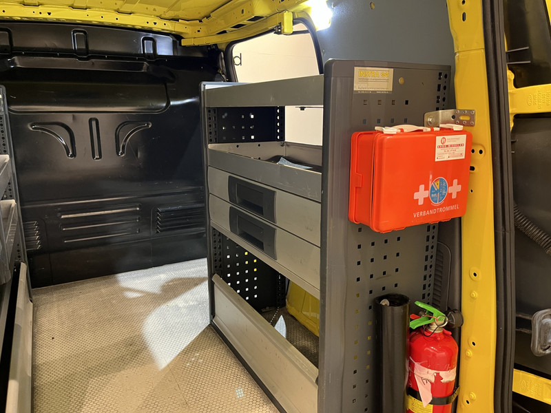 Mali kombi Ford Transit Connect 1.5 EcoBlue L1 Servicebus / Bott Inrichting / Euro 6 / Airco / Cruise Control / Trekhaak / PDC: slika 11