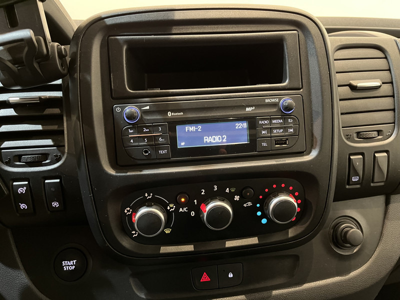 Mali kombi Renault Trafic 2.0 dCi L1H1 170 PK Automaat Servicebus / Sortimo Inrichting / Euro 6 / Airco / Cruise Control / Camera / Trekhaak / 3-Zits  / BPM VRIJ !!: slika 8