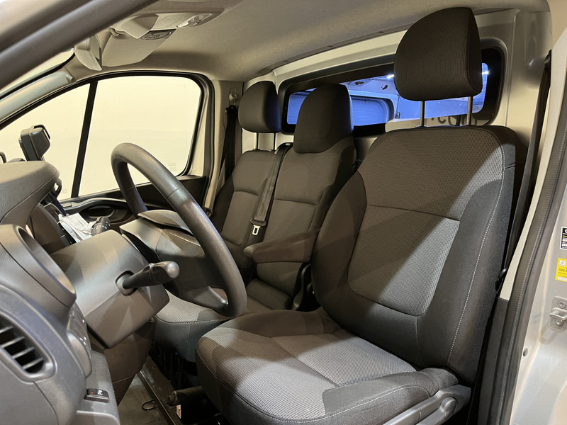 Mali kombi Renault Trafic 2.0 dCi L1H1 170 PK Automaat Servicebus / Sortimo Inrichting / Euro 6 / Airco / Cruise Control / Camera / Trekhaak / 3-Zits  / BPM VRIJ !!: slika 6
