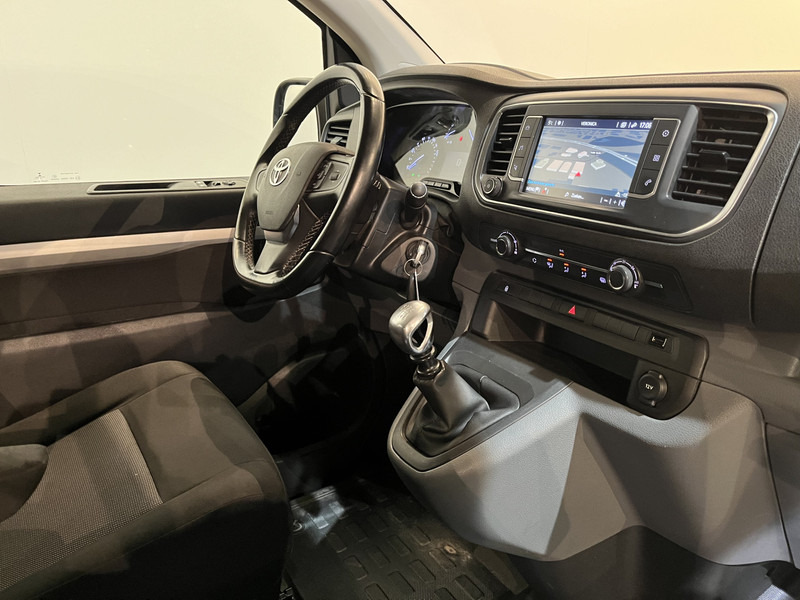 Toyota ProAce Worker 2.0 D-4D Creator Long 123 PK L3 DC Dubbel Cabine / Euro 6 / Airco / Cruise Control / Camera / Trekhaak / Navigatie / BPM VRIJ !! - Mali kombi, Dostavno vozilo sa duplom kabinom: slika 3 Toyota ProAce Worker 2.0 D-4D Creator Long 123 PK L3 DC Dubbel Cabine / Euro 6 / Airco / Cruise Control / Camera / Trekhaak / Navigatie / BPM VRIJ !! - Mali kombi, Dostavno vozilo sa duplom kabinom: slika 3