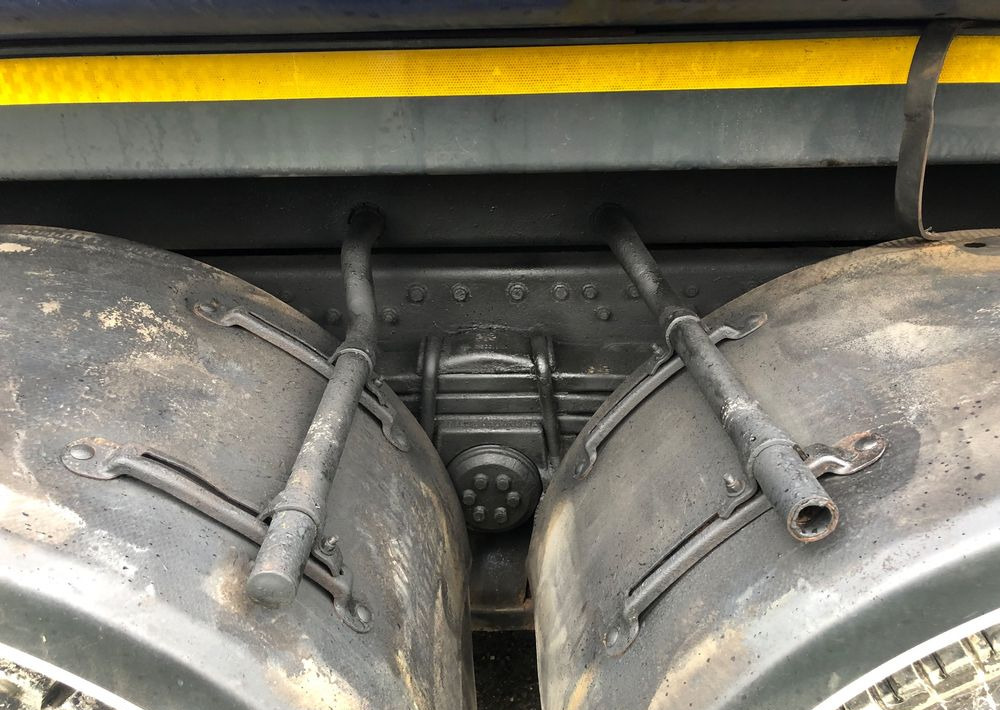 Lizing  MAN TGM 26.290 piaskarka solarka schmidt 6x4 euro6 MAN TGM 26.290 piaskarka solarka schmidt 6x4 euro6: slika 8 Lizing  MAN TGM 26.290 piaskarka solarka schmidt 6x4 euro6 MAN TGM 26.290 piaskarka solarka schmidt 6x4 euro6: slika 8