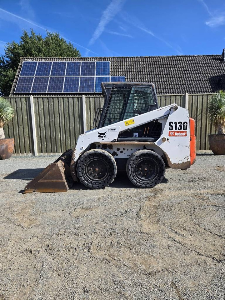 Bobcat S 130 - Mini utovarivač: slika 1 Bobcat S 130 - Mini utovarivač: slika 1