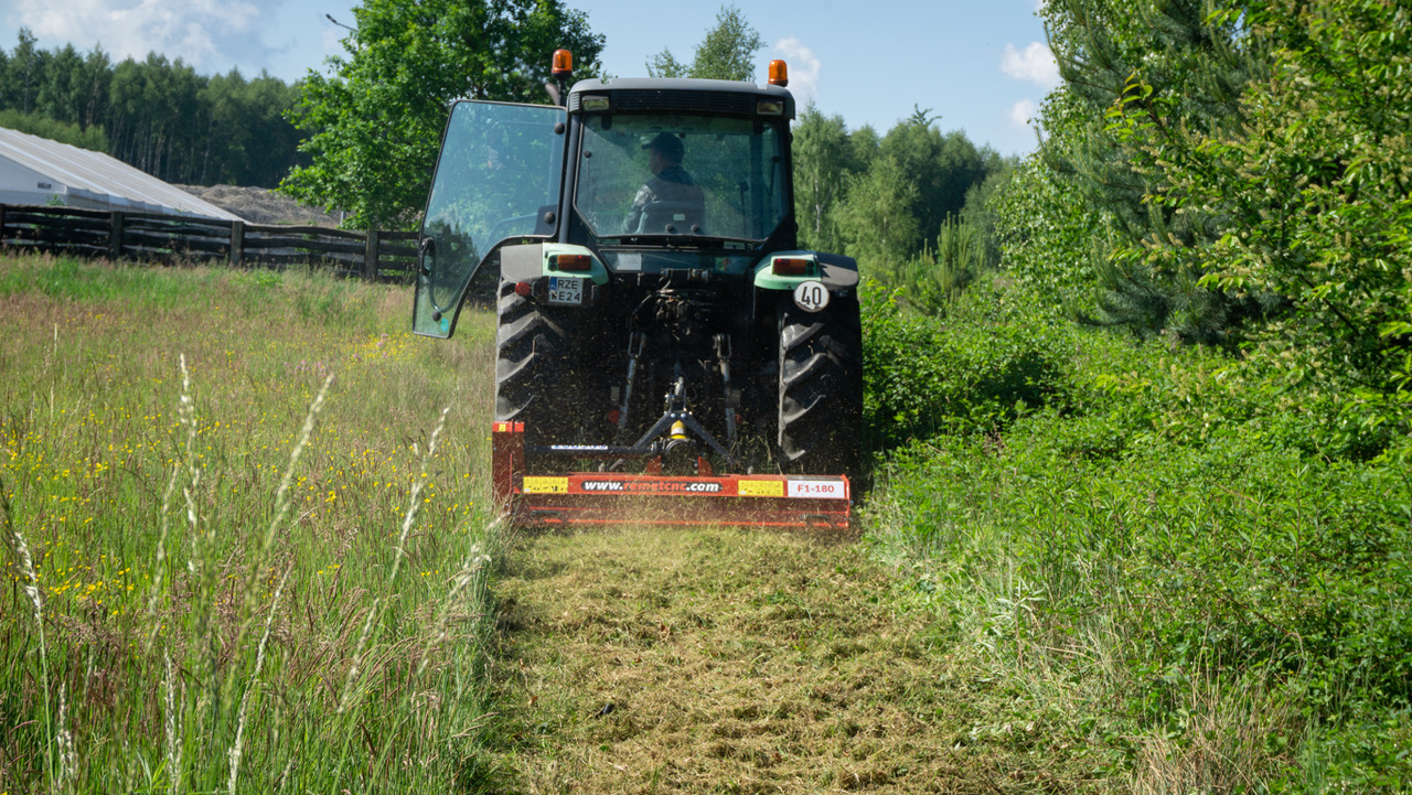 REMET CNC F1-180 - Tarup: slika 2 REMET CNC F1-180 - Tarup: slika 2