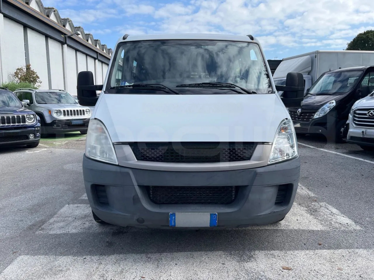 Iveco Daily - Minibus, Putnički kombi: slika 2 Iveco Daily - Minibus, Putnički kombi: slika 2