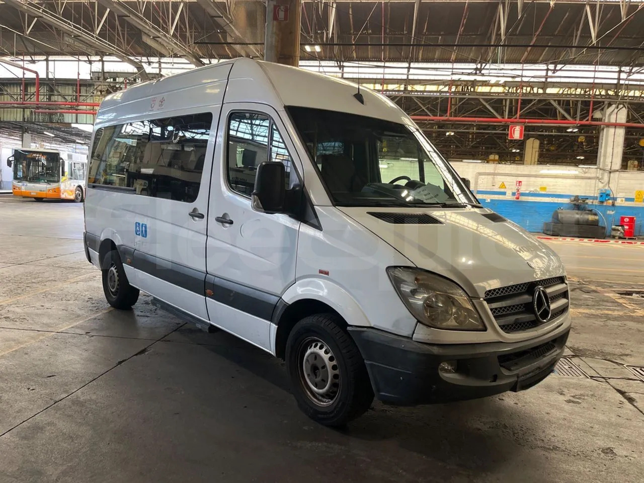 Mercedes-Benz Sprinter - Minibus, Putnički kombi: slika 1 Mercedes-Benz Sprinter - Minibus, Putnički kombi: slika 1