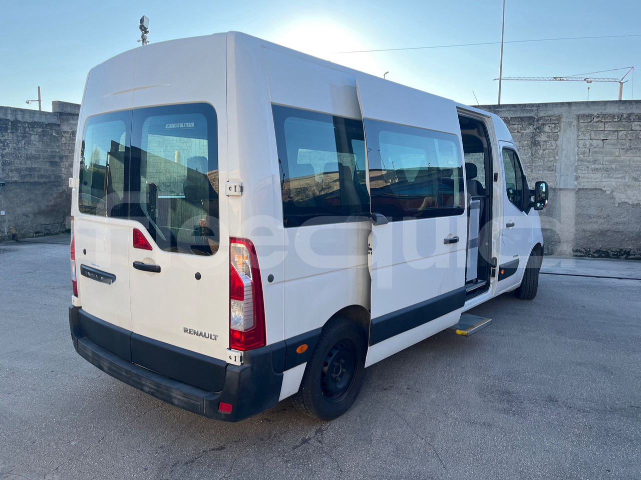 Minibus, Putnički kombi Renault Master: slika 8