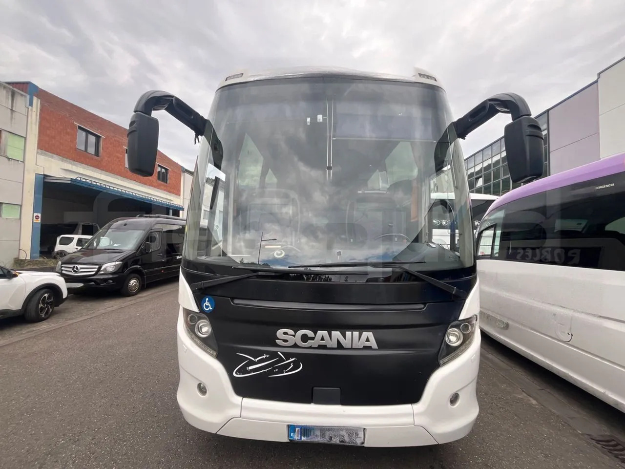 Scania Touring HD - Turistički autobus: slika 2 Scania Touring HD - Turistički autobus: slika 2