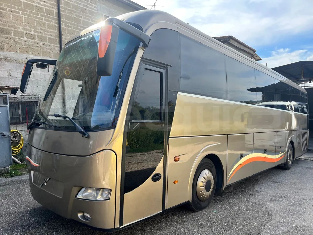 Volvo Barbi Genesis - Turistički autobus: slika 4 Volvo Barbi Genesis - Turistički autobus: slika 4