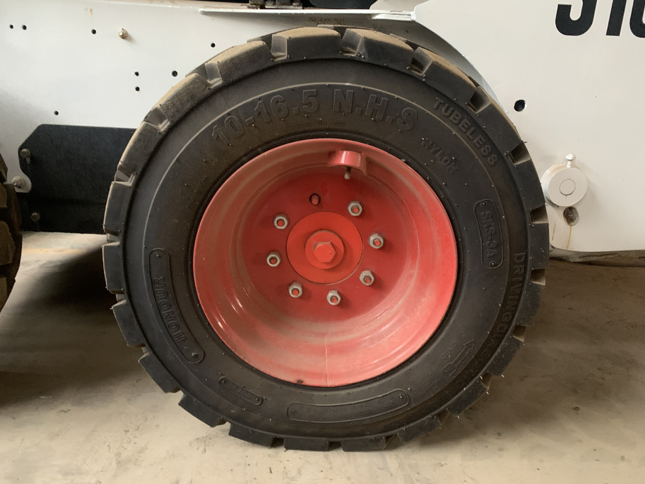 BOBCAT S185 - Mini utovarivač: slika 3 BOBCAT S185 - Mini utovarivač: slika 3