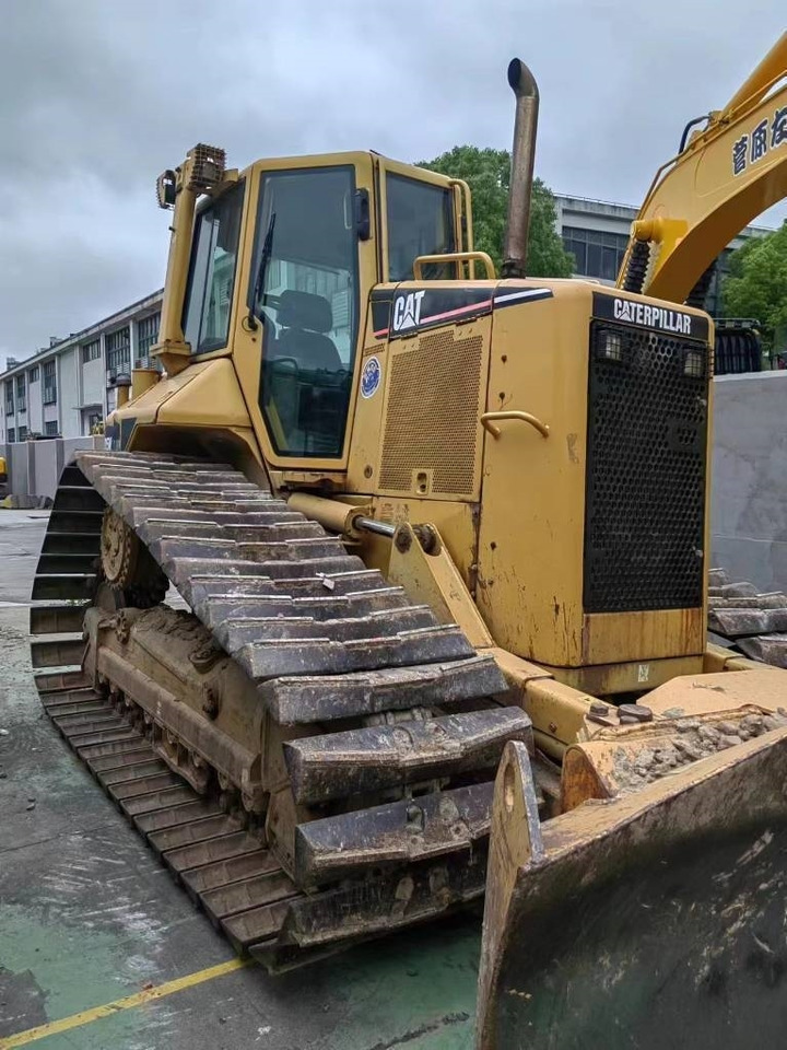 CAT D5N - Buldožer: slika 4 CAT D5N - Buldožer: slika 4