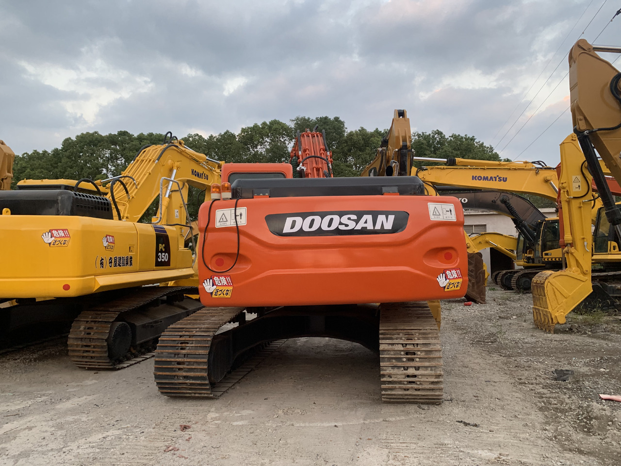 DOOSAN DX225LC - Bager točkaš: slika 1 DOOSAN DX225LC - Bager točkaš: slika 1