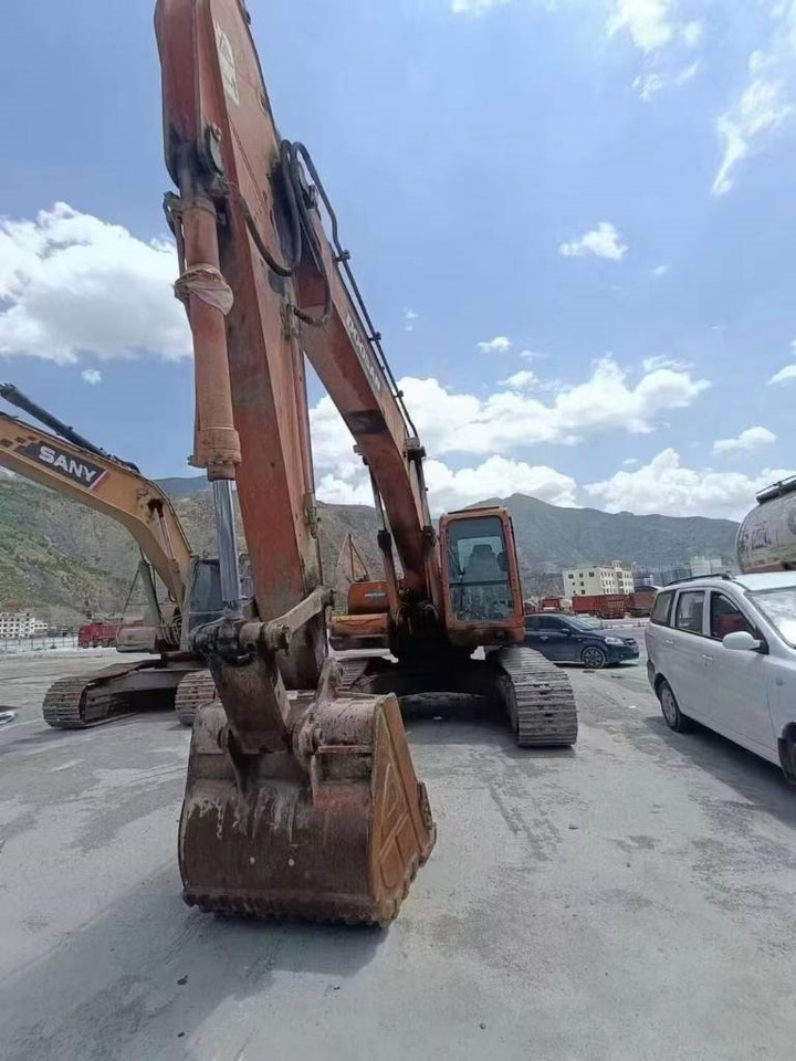 Doosan DX 225 DH225LC-9 - Bager guseničar: slika 1 Doosan DX 225 DH225LC-9 - Bager guseničar: slika 1