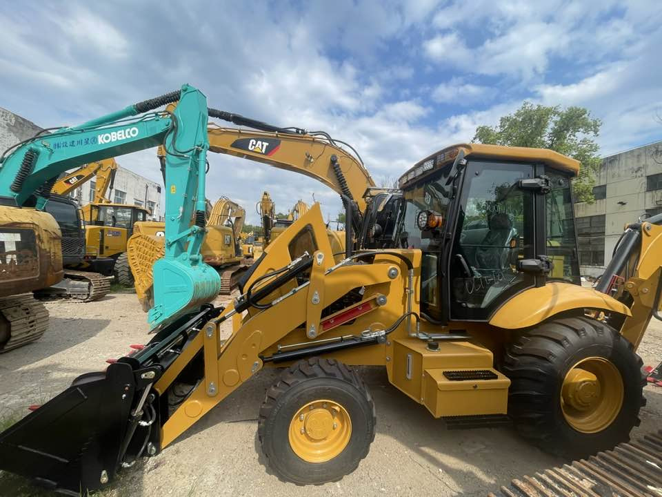 JCB 3CX - Građevinska mašina: slika 1 JCB 3CX - Građevinska mašina: slika 1
