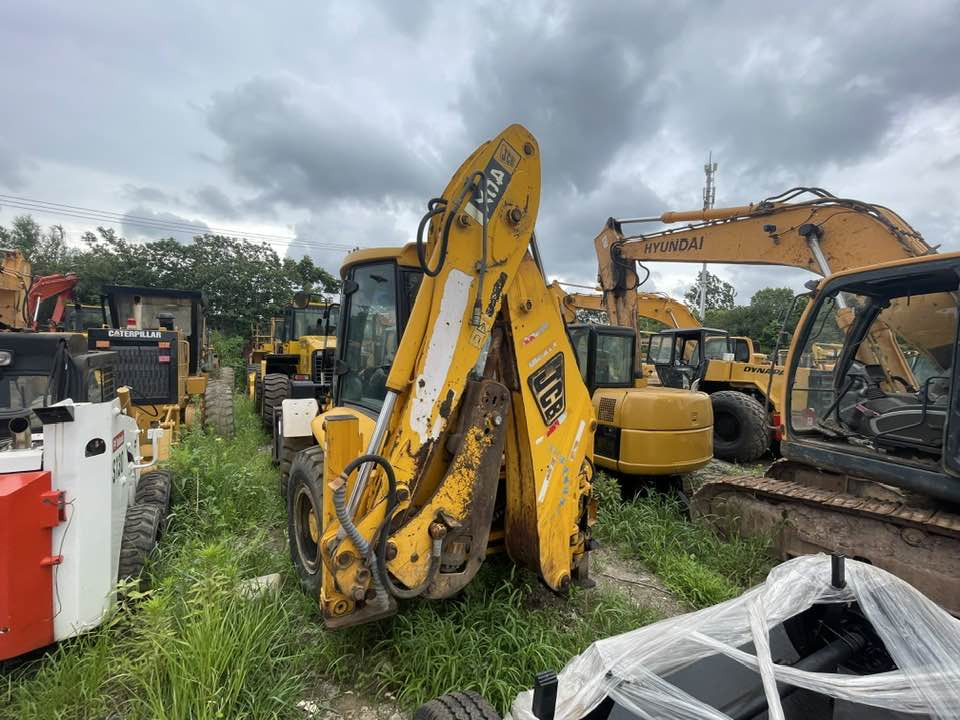 Bager utovarivač JCB 4CX: slika 7