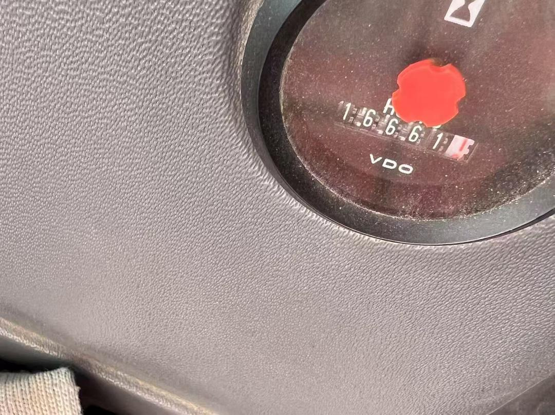 KALMAR DRT450 - Dizalica za kontejnere: slika 5 KALMAR DRT450 - Dizalica za kontejnere: slika 5