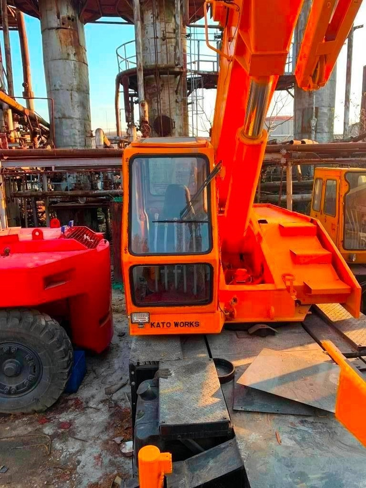 Kato NK 250 E - Autokran za sve terene: slika 2 Kato NK 250 E - Autokran za sve terene: slika 2