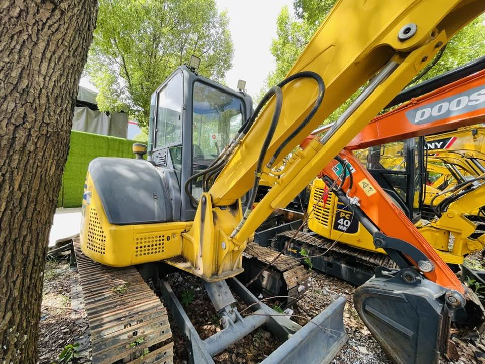 Komatsu PC55MR - Bager: slika 1 Komatsu PC55MR - Bager: slika 1