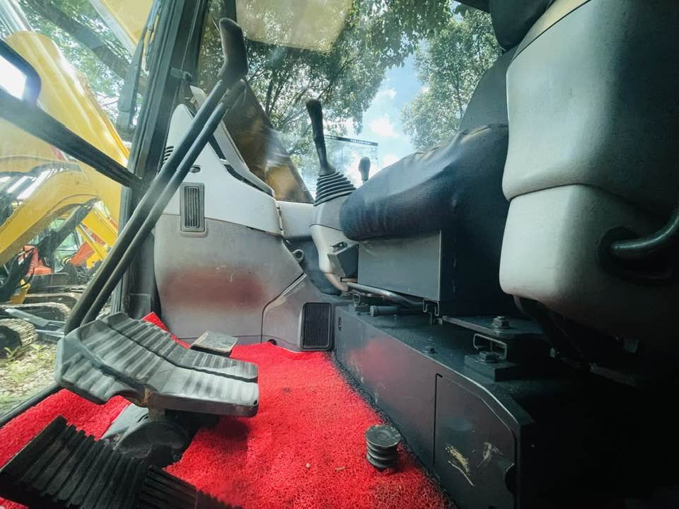 Komatsu PC78US-11 - Mini bager: slika 2 Komatsu PC78US-11 - Mini bager: slika 2