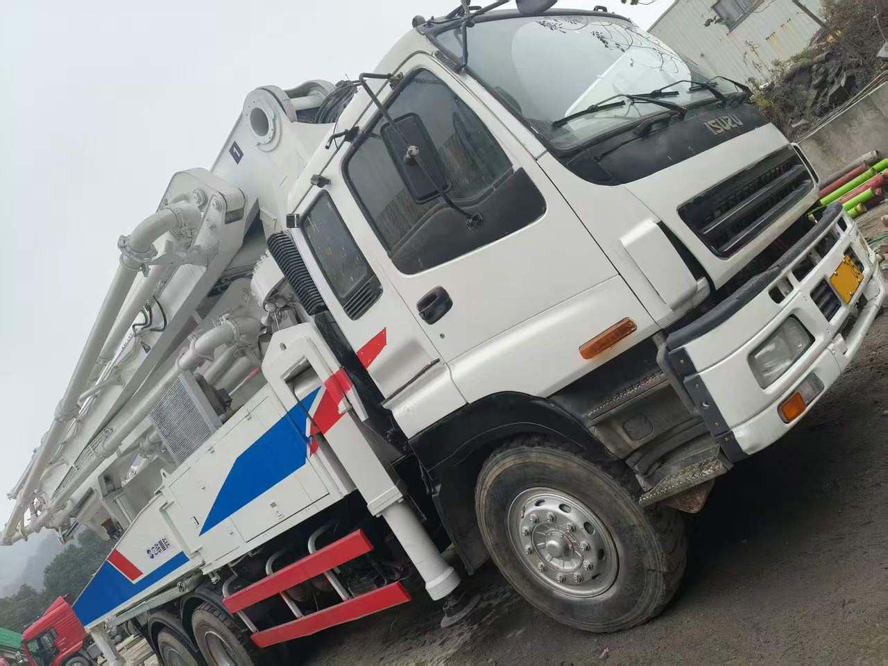 ZOOMLION ZLJ5335THB - Auto pumpa za beton: slika 2 ZOOMLION ZLJ5335THB - Auto pumpa za beton: slika 2