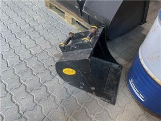 Kirk 12032 40CM - Kašika za Građevinska mašina: slika 1 Kirk 12032 40CM - Kašika za Građevinska mašina: slika 1