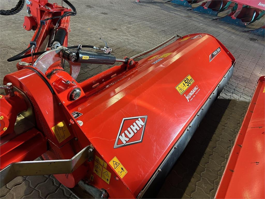 Kuhn TBES262 - Kosačica: slika 1 Kuhn TBES262 - Kosačica: slika 1
