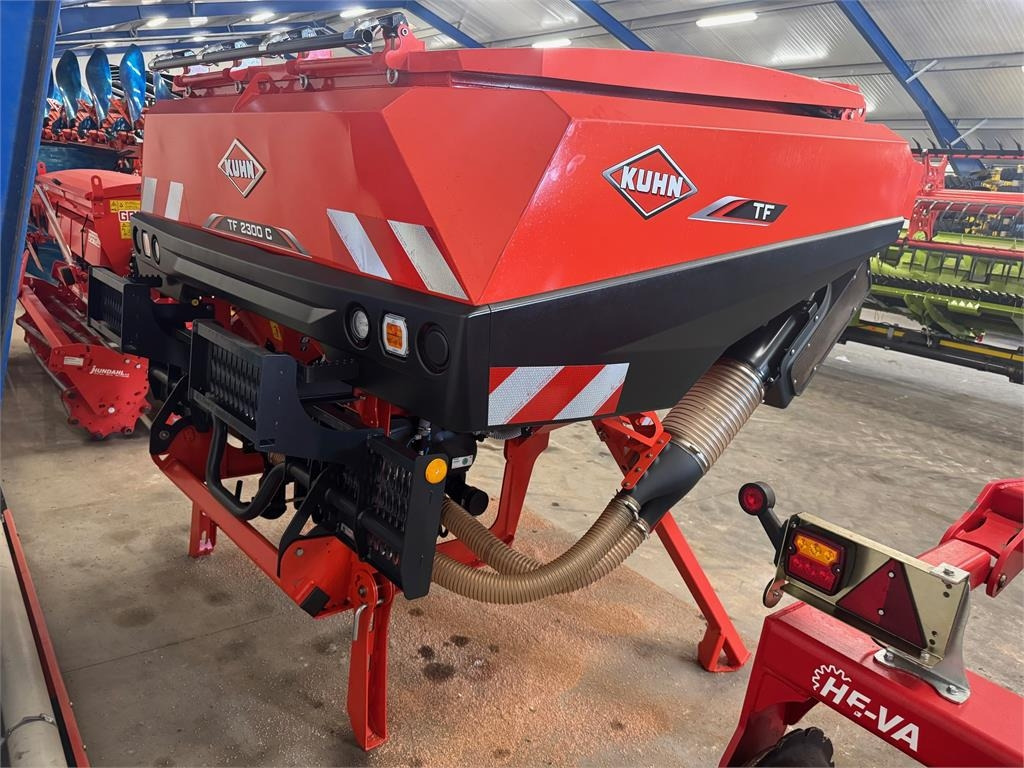 Kuhn TF 2300 C ISOBUS - Rezervoar: slika 2 Kuhn TF 2300 C ISOBUS - Rezervoar: slika 2