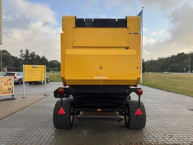 New Holland BR7070 - Balirka za okrugle bale: slika 4 New Holland BR7070 - Balirka za okrugle bale: slika 4