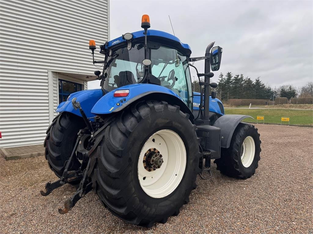 New Holland T7.220 AC - Traktor: slika 3 New Holland T7.220 AC - Traktor: slika 3