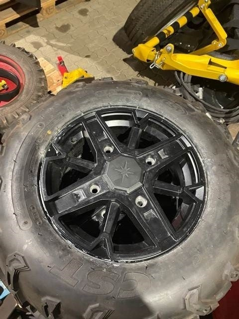 Polaris ALU. FÆLGE SÆT 14 - Felna za ATV/ Četvorotočkaš: slika 1 Polaris ALU. FÆLGE SÆT 14 - Felna za ATV/ Četvorotočkaš: slika 1