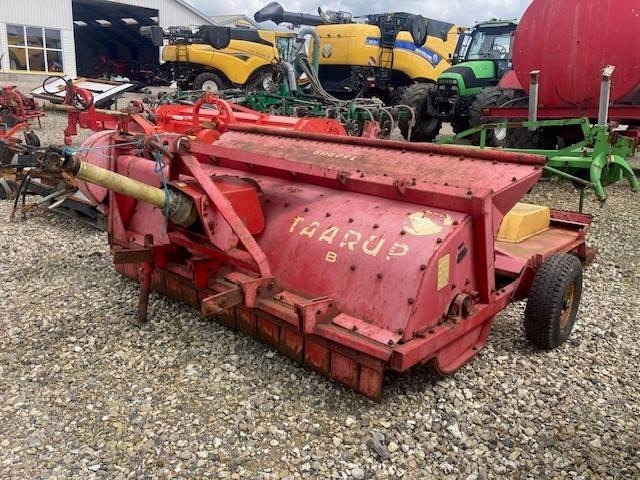 Taarup SKT2100 - Oprema za prevrtanje i razlaganje: slika 2 Taarup SKT2100 - Oprema za prevrtanje i razlaganje: slika 2