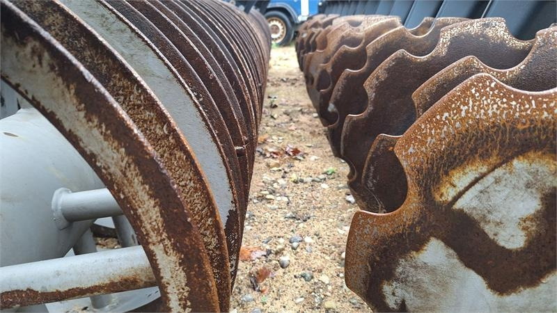 Agro - TOM 4 Meters DISC HARVE - Tanjirača: slika 4 Agro - TOM 4 Meters DISC HARVE - Tanjirača: slika 4