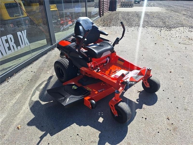 Ariens IKON XD 52" (132 Cm. Klippe bredde) - Komunalni traktor: slika 2 Ariens IKON XD 52" (132 Cm. Klippe bredde) - Komunalni traktor: slika 2
