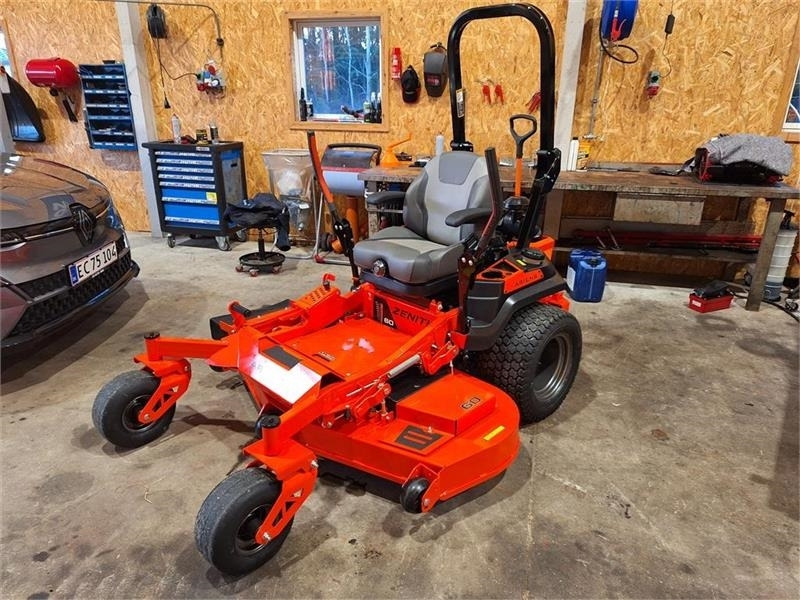 Ariens Zenith 60" SD - Baštenska kosačica: slika 1 Ariens Zenith 60" SD - Baštenska kosačica: slika 1