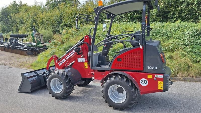Danloader 1020 D Fabriks ny - Zglobni utovarivač: slika 4 Danloader 1020 D Fabriks ny - Zglobni utovarivač: slika 4