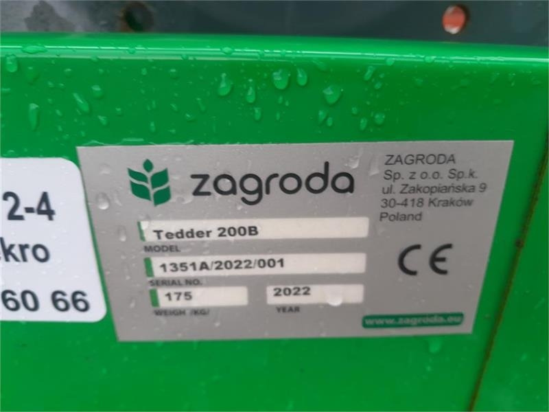 - - - HØ VENDER - Dodatak za Komunalni traktor: slika 5 - - - HØ VENDER - Dodatak za Komunalni traktor: slika 5