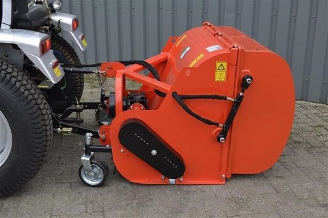 - - - boxer - Dodatak za Komunalni traktor: slika 1 - - - boxer - Dodatak za Komunalni traktor: slika 1