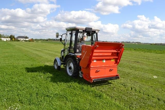 - - - boxer - Dodatak za Komunalni traktor: slika 5 - - - boxer - Dodatak za Komunalni traktor: slika 5