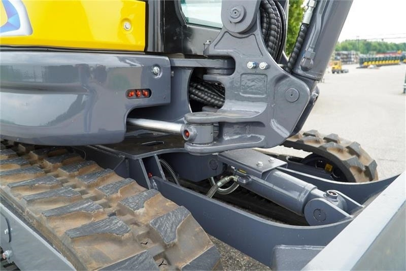Mini bager Eurotrac HE26-SR: slika 9 Mini bager Eurotrac HE26-SR: slika 9