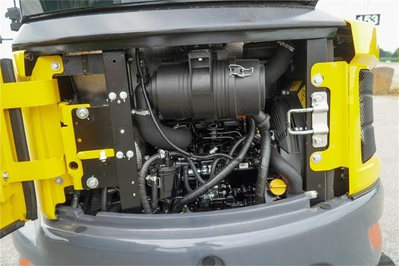 Mini bager Eurotrac HE26-SR: slika 8 Mini bager Eurotrac HE26-SR: slika 8