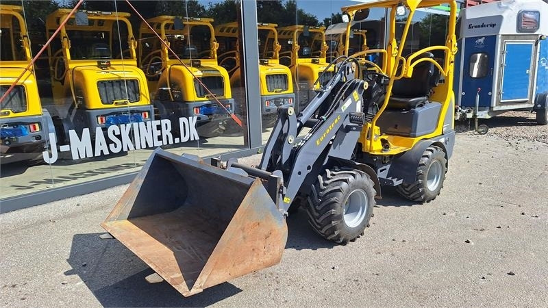 Eurotrac W11 - Zglobni utovarivač: slika 4 Eurotrac W11 - Zglobni utovarivač: slika 4