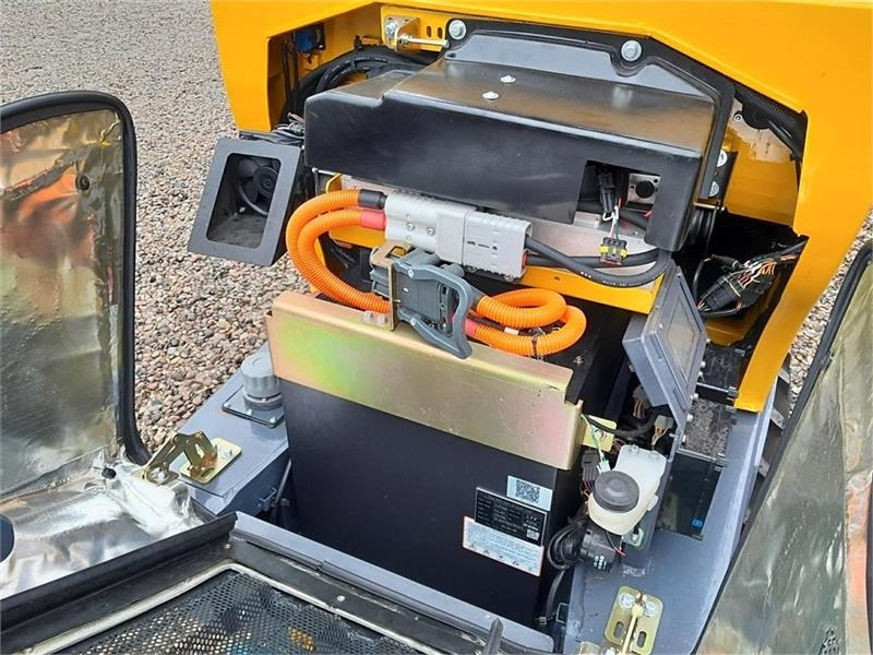 Eurotrac W11 ELEKTRISK - Zglobni utovarivač: slika 4 Eurotrac W11 ELEKTRISK - Zglobni utovarivač: slika 4