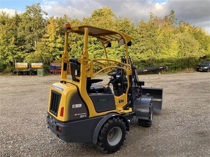 Eurotrac W11 med lang arm, skovl og gafler - Zglobni utovarivač: slika 3 Eurotrac W11 med lang arm, skovl og gafler - Zglobni utovarivač: slika 3