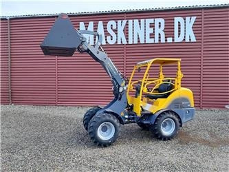 Eurotrac W12 Eurotrac W12s m. mellem arm - Zglobni utovarivač: slika 1 Eurotrac W12 Eurotrac W12s m. mellem arm - Zglobni utovarivač: slika 1